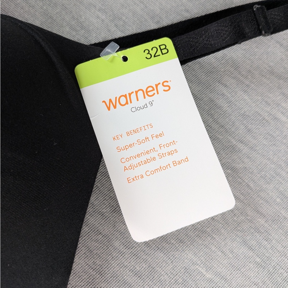 Warner's Cloud 9 Super Soft Wireless Comfort Bra- Black - Picture 8 of 10